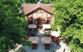 Penzion Restaurace Ostrov